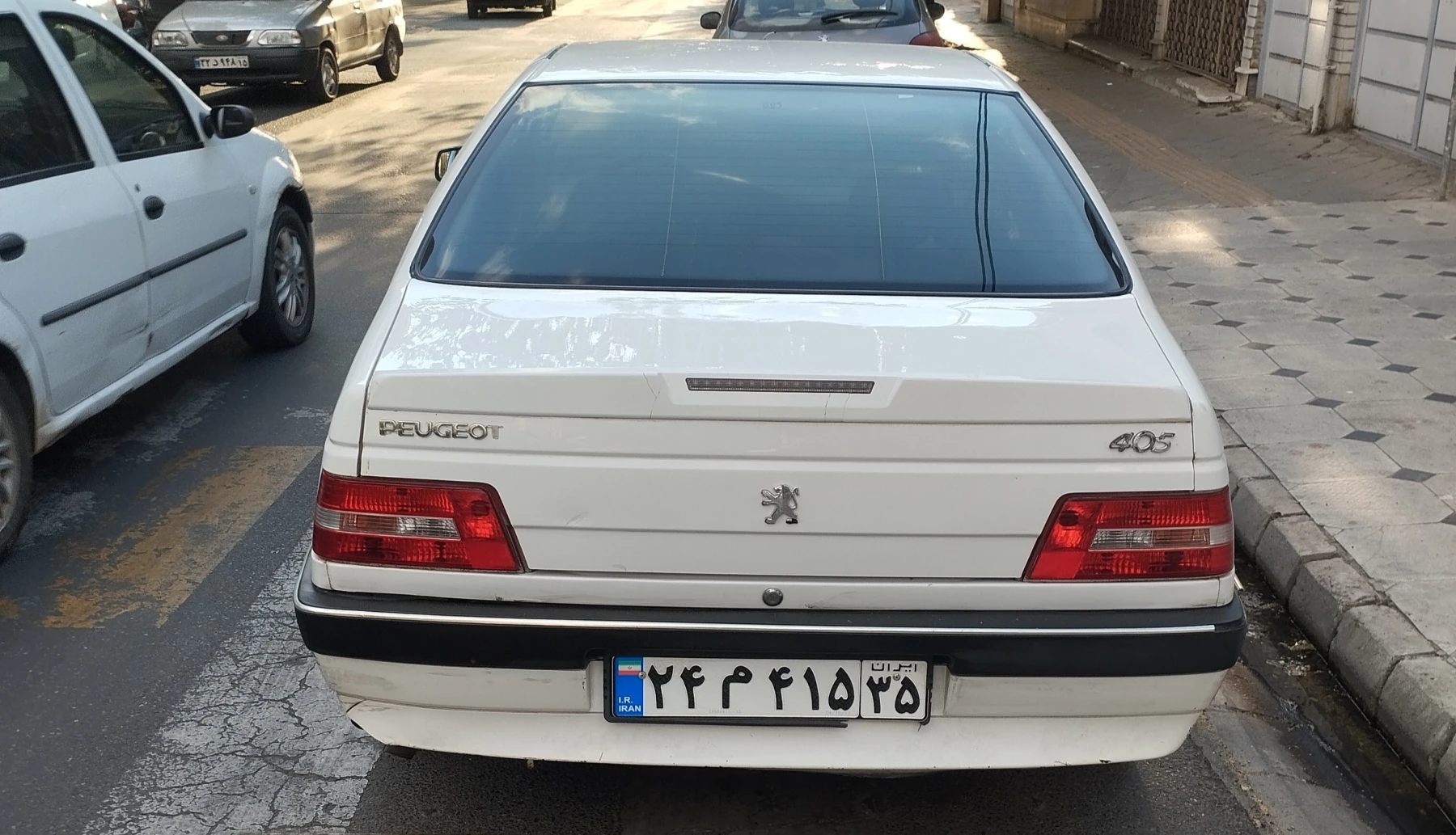 عقب