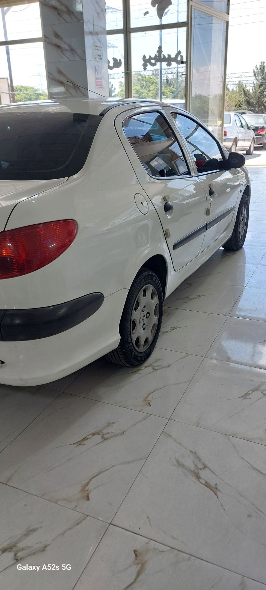 عقب